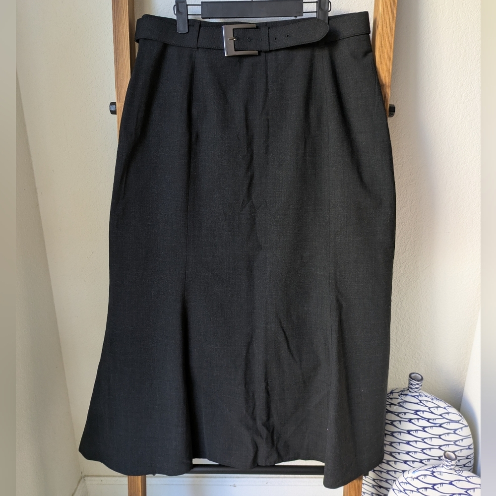Jones New York Women's Dark Gray Midi Wool Skirt with Belt - Size 14